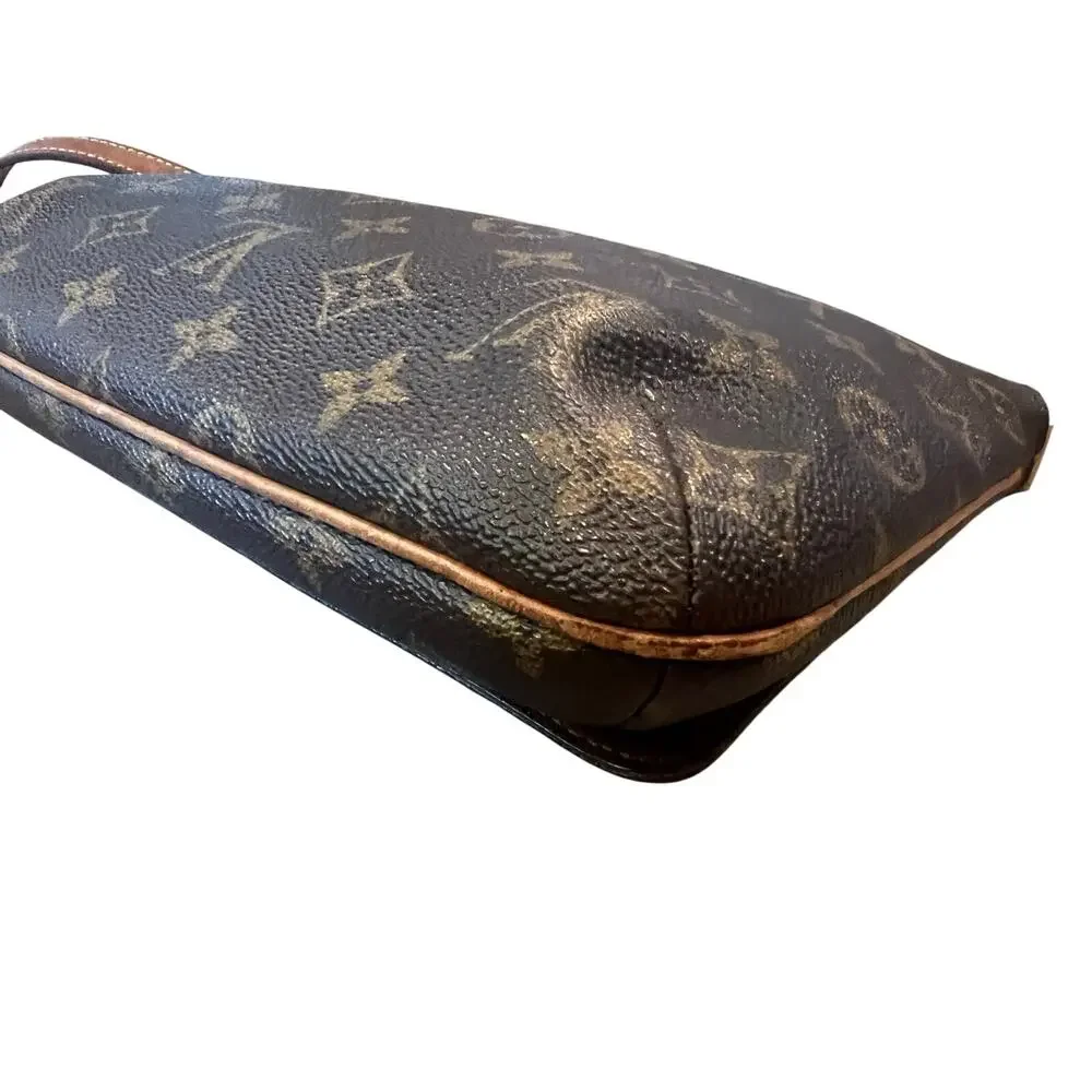 Louis Vuitton Vintage Monogram Musette Tango Short Strap Shoulder Y2K COA